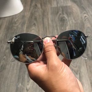 Round silver raybans